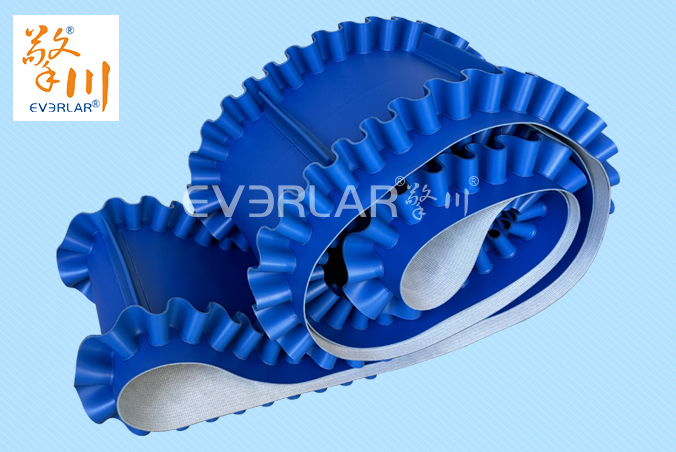 藍色PVC輸送帶加裙邊擋板導條耐磨耐油耐腐蝕工業皮帶定制 藍色PVC輸送帶加裙邊擋板導條耐磨耐油耐腐蝕工業皮帶定制