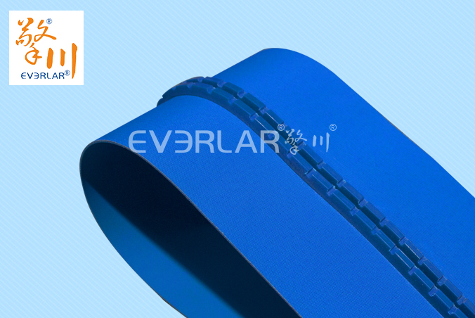 藍色PU輸送帶加導條耐磨耐油耐腐蝕工業皮帶定制