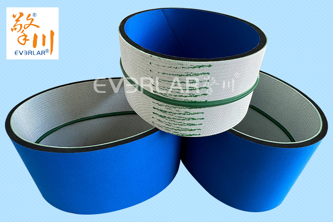 藍色泡棉輸送帶加導條耐磨降噪防滑工業皮帶