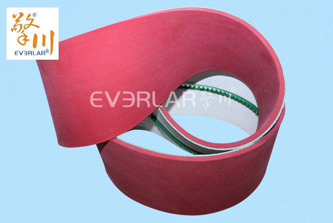 橡膠輸送帶加導(dǎo)條耐磨防滑耐溫工業(yè)皮帶 橡膠輸送帶加導(dǎo)條耐磨防滑耐溫工業(yè)皮帶