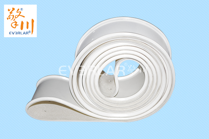 白色PU輸送帶加雙邊導條打孔耐磨耐油抗拉力強工業皮帶