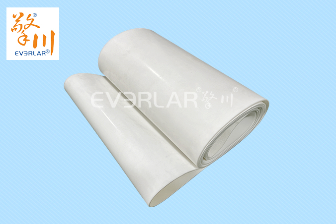 白色硅膠輸送帶耐高溫防腐蝕食品 醫(yī)療 日化輸送設(shè)備傳動皮帶擎川定制