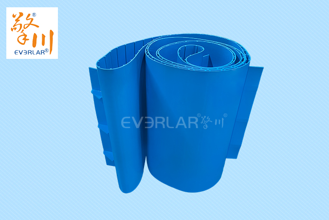 易清潔TPU加擋板輸送帶藍色食品級防溢抗污生產(chǎn)線設(shè)備傳送帶 易清潔TPU加擋板輸送帶藍色食品級防溢抗污生產(chǎn)線設(shè)備傳送帶